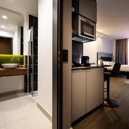 Ginn Apartment-hotel Stuttgart-esslingen Aparthotel 4*