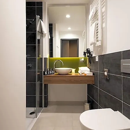 Ginn Apartment-hotel Stuttgart-esslingen מלון דירות 4*